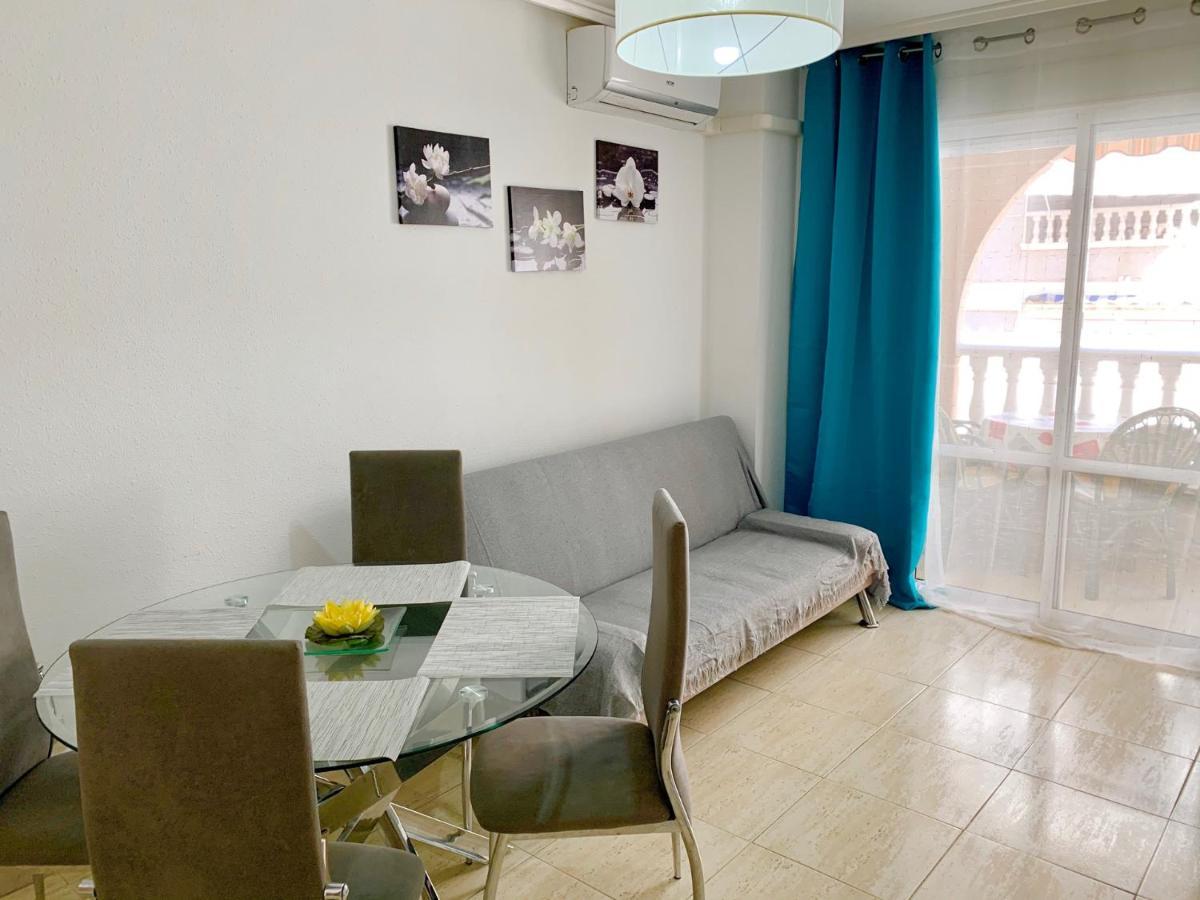 Apartamento Felix De La Fuente Torrevieja Exterior photo