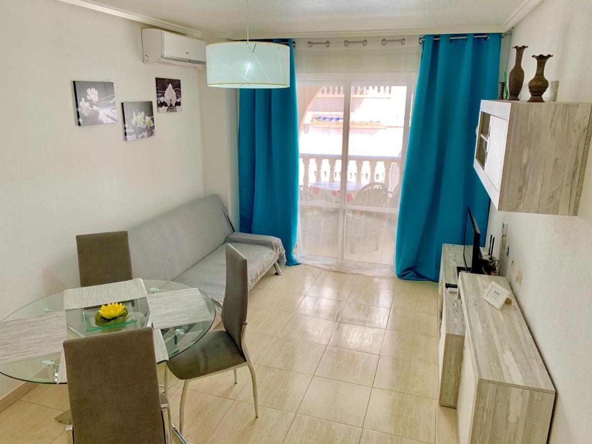 Apartamento Felix De La Fuente Torrevieja Exterior photo