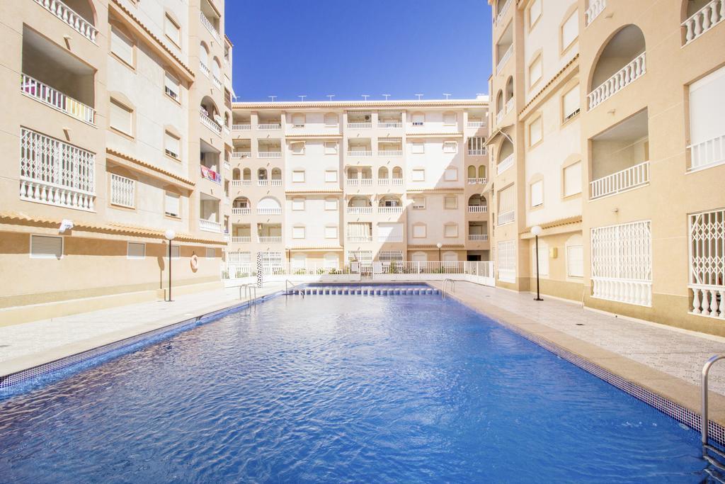 Apartamento Felix De La Fuente Torrevieja Exterior photo